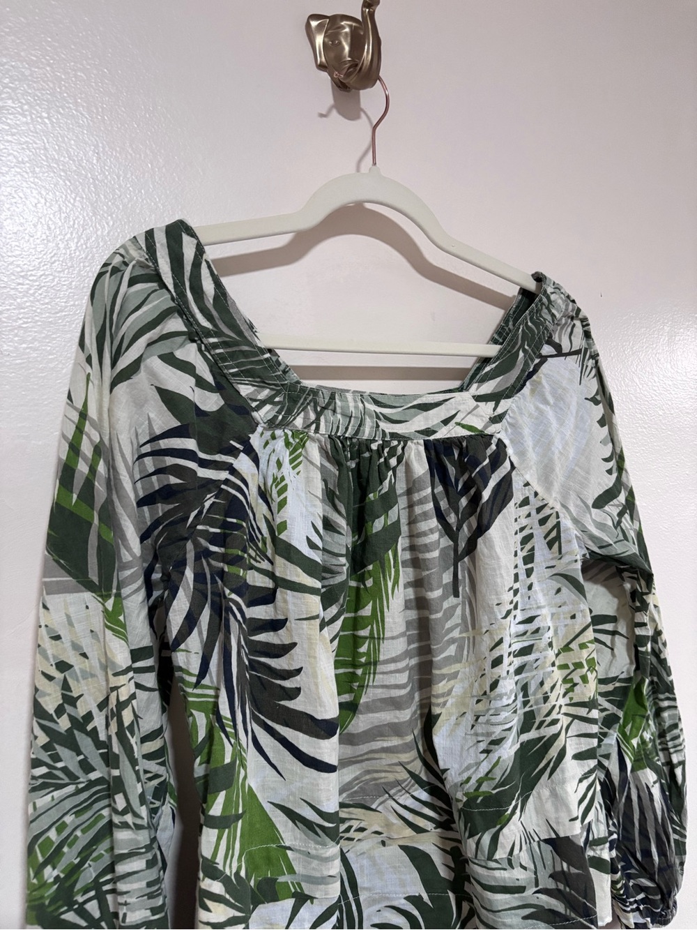 Elie Tahari 100% Cotton Green & White Tropical Leaf Top Resortwear Beach S/P